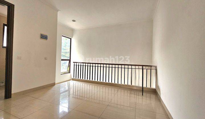 Di Jual Rumah Siap Huni Hook Unfurnished SHM di Bsd The Icon, Tangerang Lokasi Dekat Tol Dan Aeon Mal 2