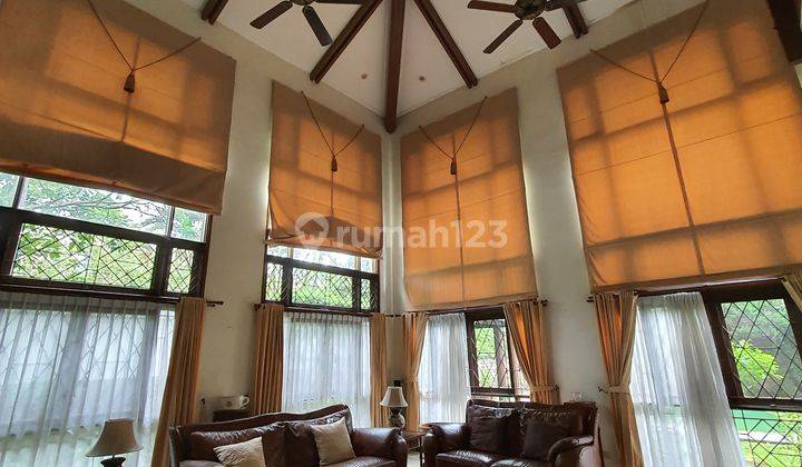 DIJUAL Rumah High Ceiling dgn nuansa villa dominasi kayu TERRACE BSD Bukit Golf, Tangerang 2