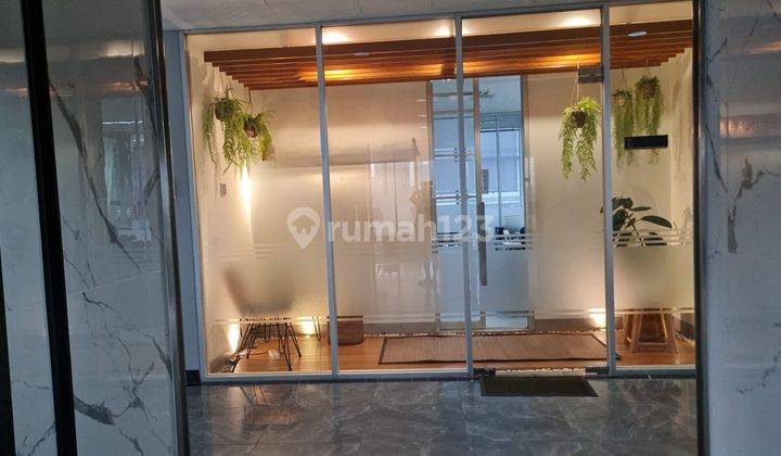 Di Jual Perkantoran Office The Smith Furnished Dan Full Interior di Alam Sutera, Tangerang 2