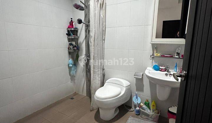 Rumah Hook Siap Huni Furnished SHM di Bsd Sevilla, Tangerang Lokasi Dekat Tol Dan Stasiun 2