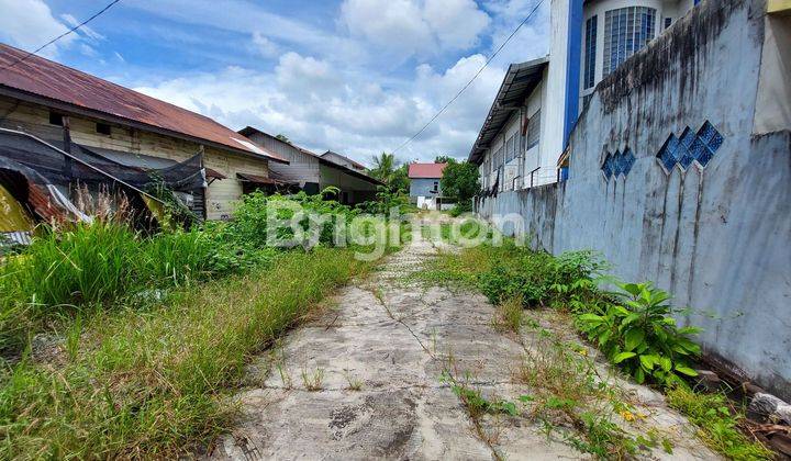 kan Tanah Pinggir Jalan M.Yamin Samarinda 1