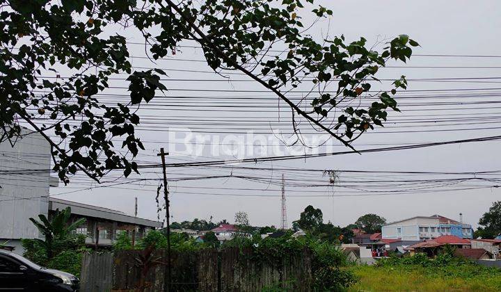 Tanah datar kan di jalan Wahid Hasyim 1