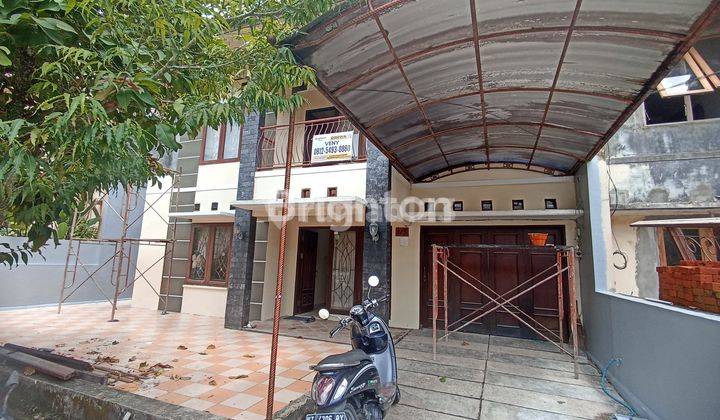 DISEWAKAN RUMAH 2 LANTAI DI PERUMAHAN GRAND MAHAKAM SAMARINDA 1