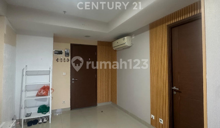 Strategic Sudirman Apartment City Center Semi Furnished 2