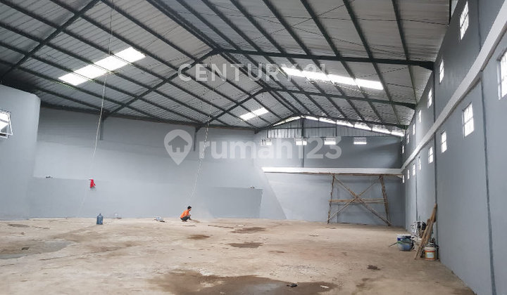 Warehouse for Rent on Main Road, Nanjung Margaasih