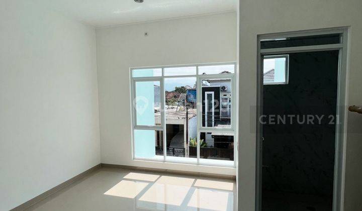 Rumah Baru Minimalis Modern  Cisaranten Arcamanik 2