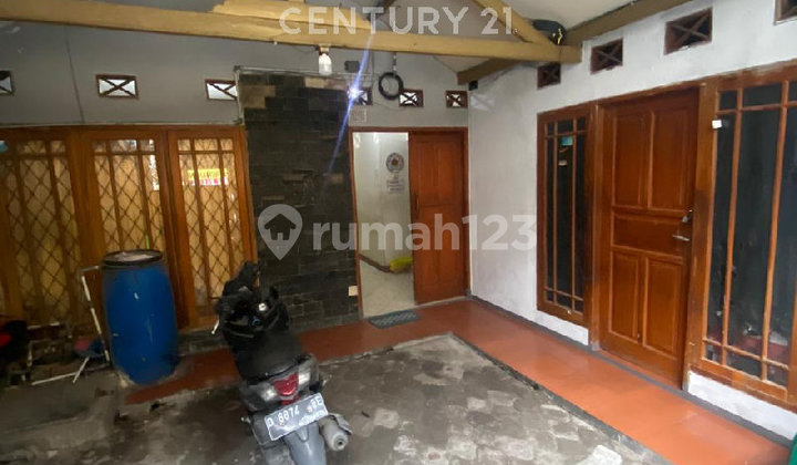 007-Active Rental House/Boarding House Generating Income in Margahayu Permai 2