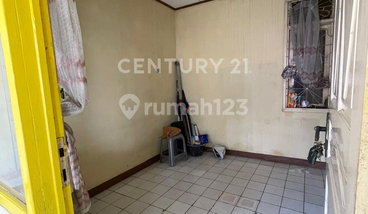 ruang tamu rumah komplek griya jatinangor, tanjungsari