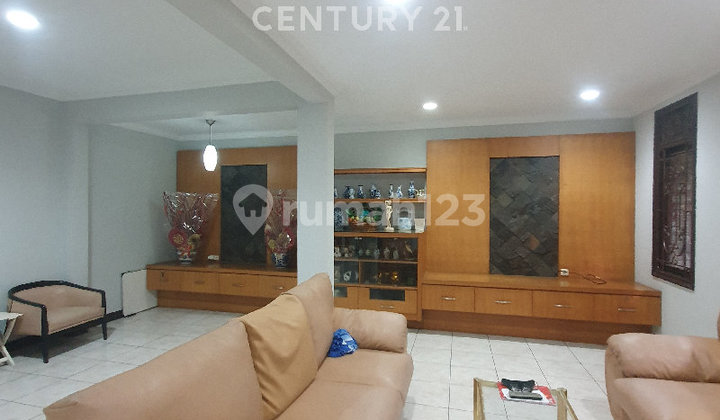 2-Story Furnished Residence Wangsakerta, KBP 2