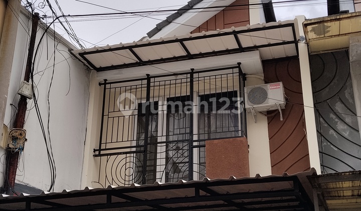 Rumah Rapih Baru Renovasi Golden Palm Rumah Rapih Baru Renovasi Golden Palm