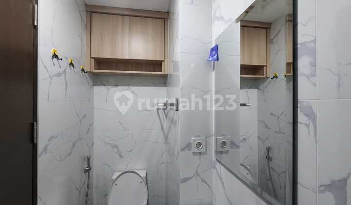 Mediterranean Apartment 3br Azalea Tower 2