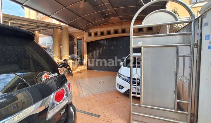 For Sale Luxury House Ready to Occupy in DKI Kav. North Meruya 2
