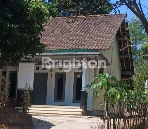 RUMAH PINGGIR JALAN, SIAP HUNI 1