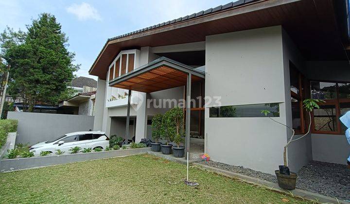 Sewa Rumah Modern Minimalis Asri di Cluster Budi Asih Bandung  1