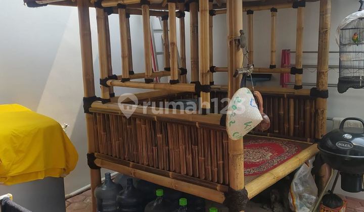 Di Jual Rumah Karang Tengah Permai Dua Lantai Tangerang 2