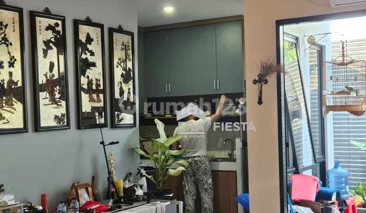 Di Jual Rumah Taman Aries Meruya 2 Lantai Siap Huni..shm 2