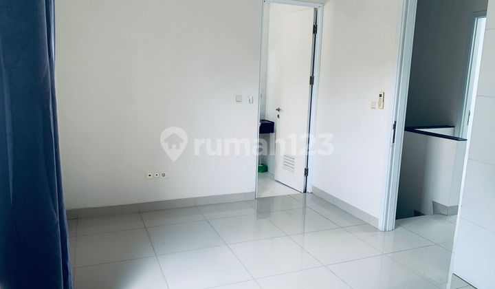 Ready-to-Occupy Step House, Strategically Located, Semi-Furnished 2