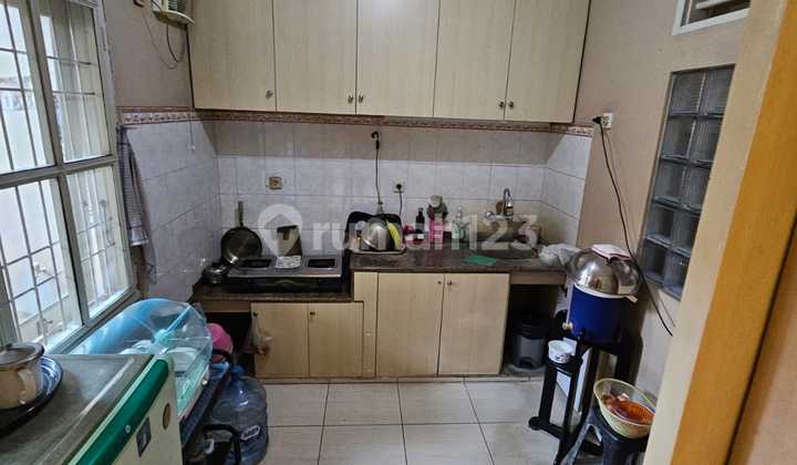 For Sale: Metland Puri House Fully Furnished 200 Square Meters Two Floors Tangerang