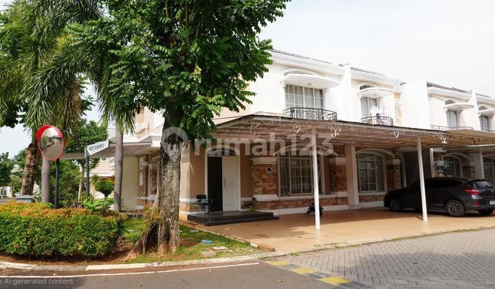 Di Jual Rumah di West Eropa Dua Lantai di Green Lake City