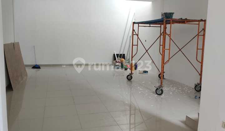 For Sale: Latin America Cluster, 2-Story, Gren Lake City, Cipondoh, Tangerang 2