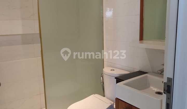 For Rent Two-Story House Latin American Cluster Lightning Two-Story Tangerang