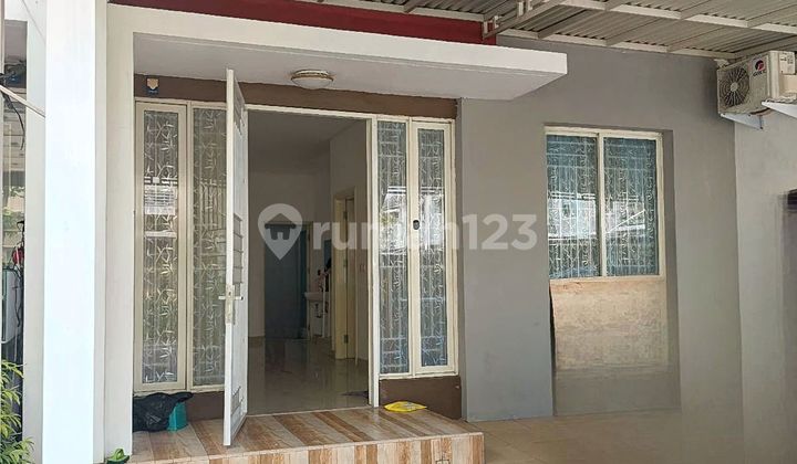 For Rent: Two-Story House in GLC, 90 Square Meters, Minimum Two Years