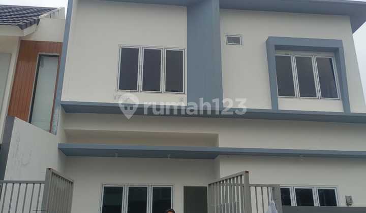 Di Sewakan Rumah Cluster Clemathis Metland Puri Dua Lantai 1