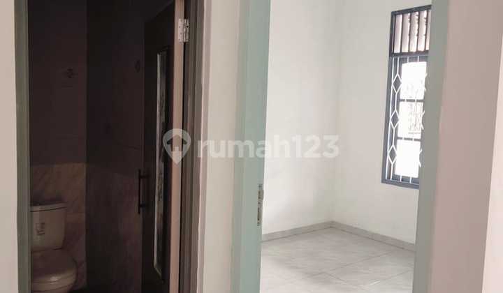 Xi Sewakan Rumah Kresek Indah Kosambi Cengkareng Dki 2