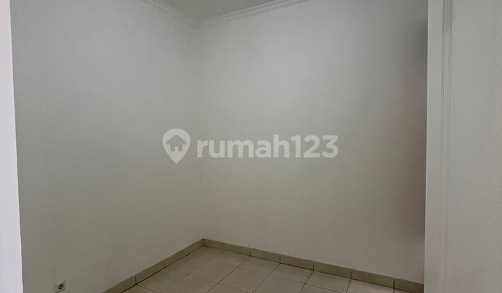 For Sale, Two-Story House in Taman Semanan Indah with SHM 2