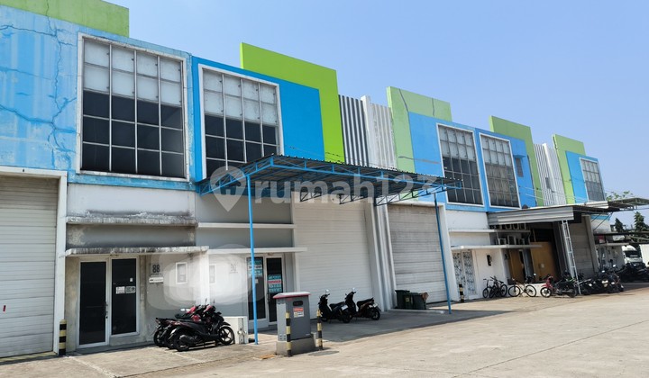 For Rent: Warehouse at Bizpark Seday Daan Mogot, West Jakarta