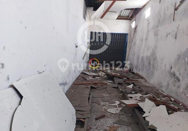 Rumah di Karang Kebon Selatan Semarang 1