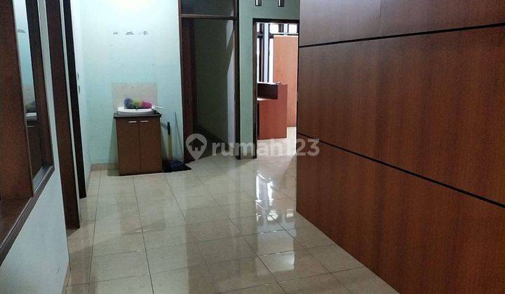 Jual Rumah Luas Cocok Untuk Kantor Atau Usaha Online Area Kembar Baru 1