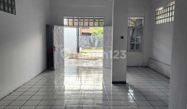 For Rent House in Pasteur 2 Floors 2