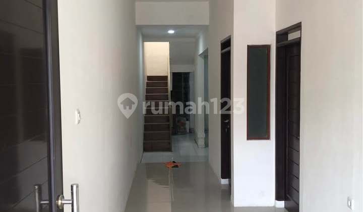 Disewakan Rumah 2 Lantai di Ciwastra 2