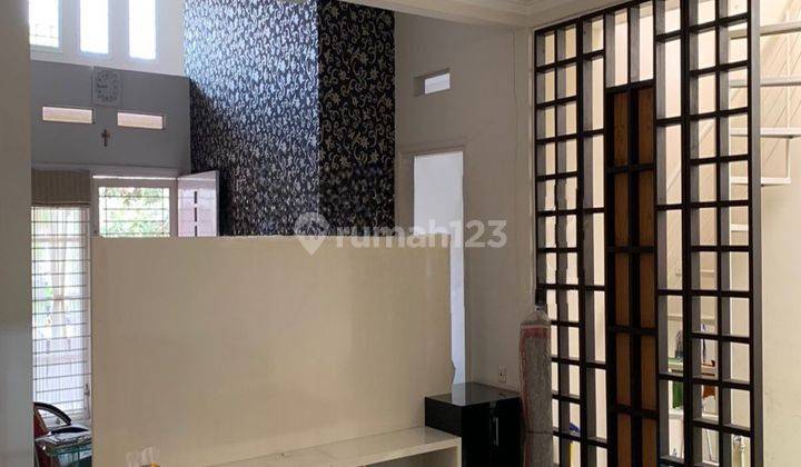 Disewakan Rumah Full Furnished Area Kota Baru Parahyangan  2