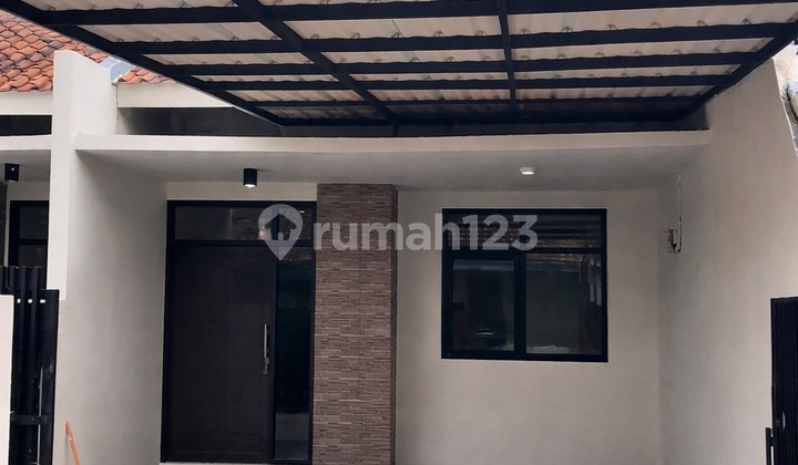 For Rent 2-Story House in Ciwastra