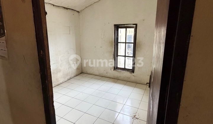 Rental of 6-Room Boarding House in Cisaranten 2