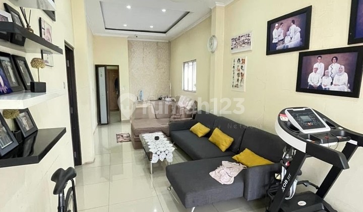 Dijual Rumah Luas Furnished di Setra Dago 2