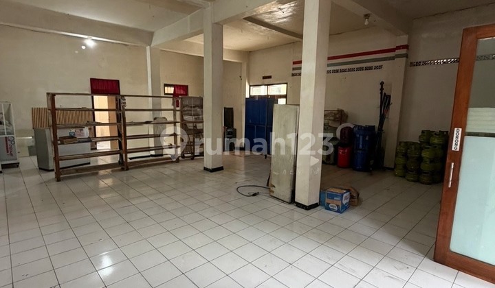 Disewakan Ruko di Cisaranten Kulon