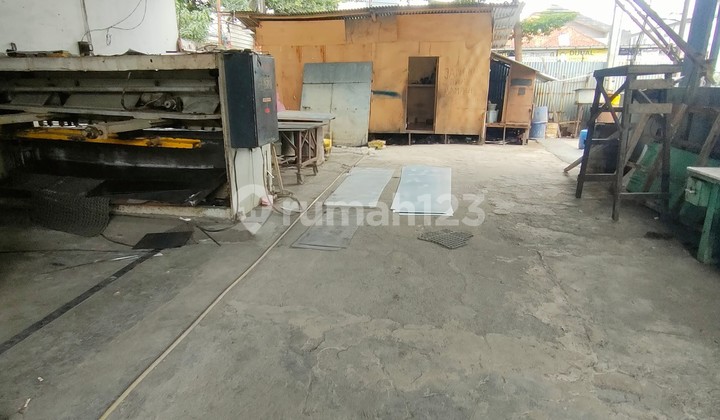 For Rent Business Space in Gatot Subroto Area, Bandung For Rent Business Space in Gatot Subroto Area, Bandung