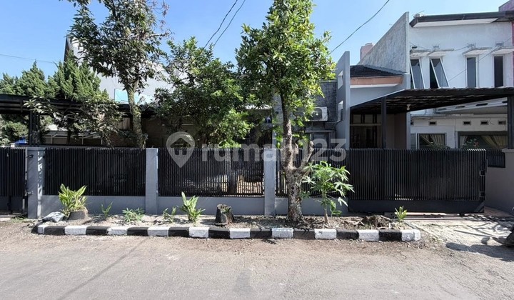 For Sale Comfortable House in Antapani Complex 1
