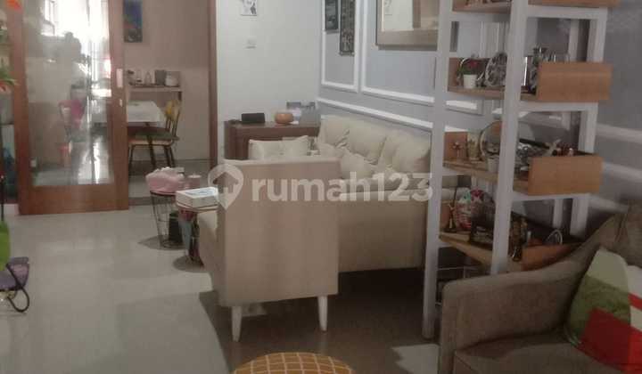 Dijual Rumah Komplek Ubud Village Sariwangi