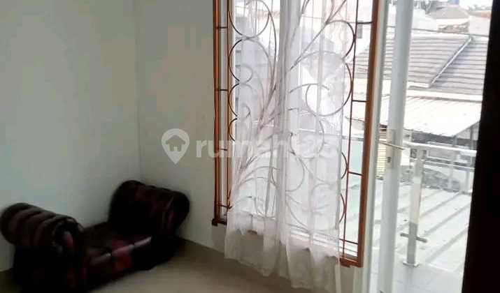 For Sale Fast Soekarno Hatta House, Pinus Regency Complex 2