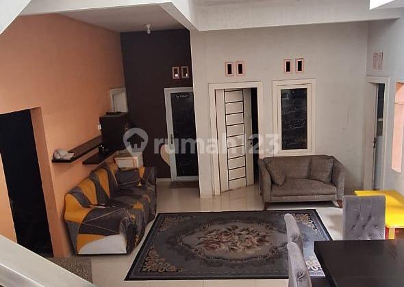 Dijual Rumah 2 Lantai, Pinggir Jalan Hidup di Cigugur Girang Parongpong Dijual Rumah 2 Lantai, Pinggir Jalan Hidup di Cigugur Girang Parongpong