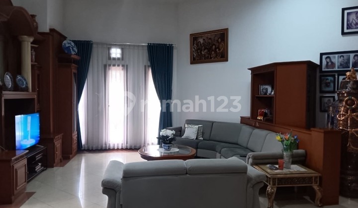 Dijual Rumah Mewah di Antapani Dijual Rumah Mewah di Antapani