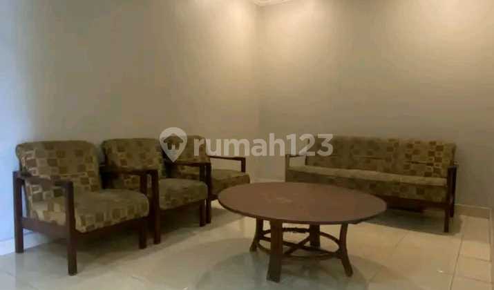 Dijual Rumah Luas Pusat Kota di Buah Batu 2