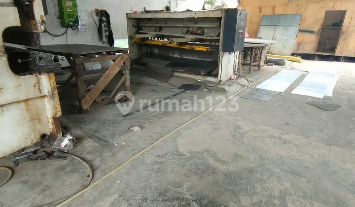 For Rent Business Space in Gatot Subroto Area, Bandung For Rent Business Space in Gatot Subroto Area, Bandung