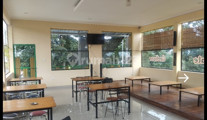 For Sale : Commercial Space on Kolonel Matsuri