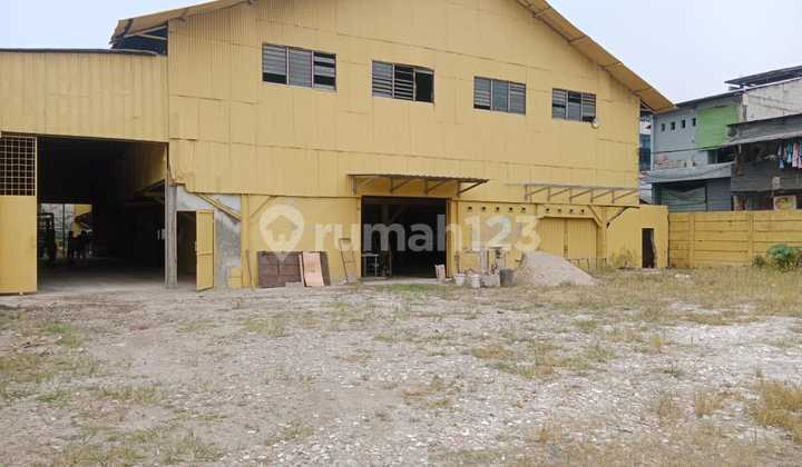 Gudang 2 Lantai. Luas Bangunan 1200Meter.