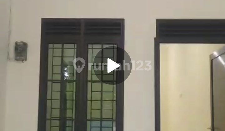 Kayu Putih. Rumah Standard 1½ Lantai. Siap Huni. Kayu Putih. Rumah Standard 1½ Lantai. Siap Huni.